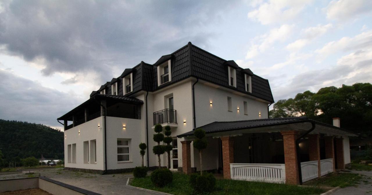 Berghaus Bucovina Hotel Câmpulung Moldovenesc Exterior foto